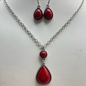 Elegant Red and Silver toned Jewelry Set
